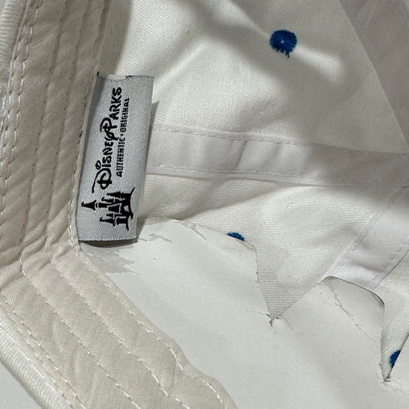 Disney White and Blue Vacation Club Member Hat - Picture 6 of 7